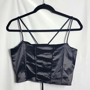 🖤 5/$20 🖤 DIVIDED.. black cropped top, tank top..